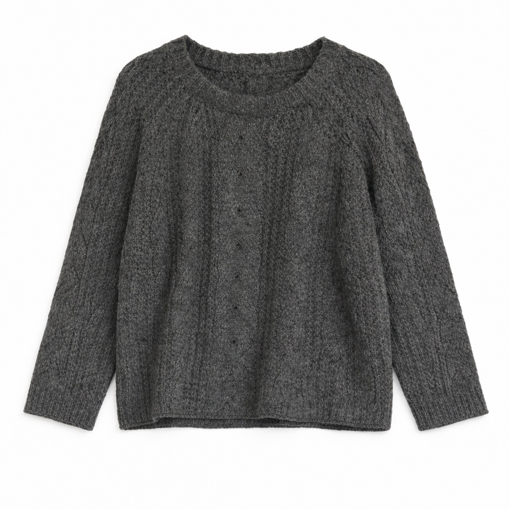 Universal Thread charcoal sweatshirt